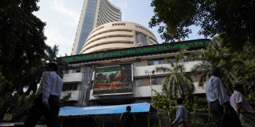 HSBC downgrades Indian equities to Underweight as oil surge hits markets