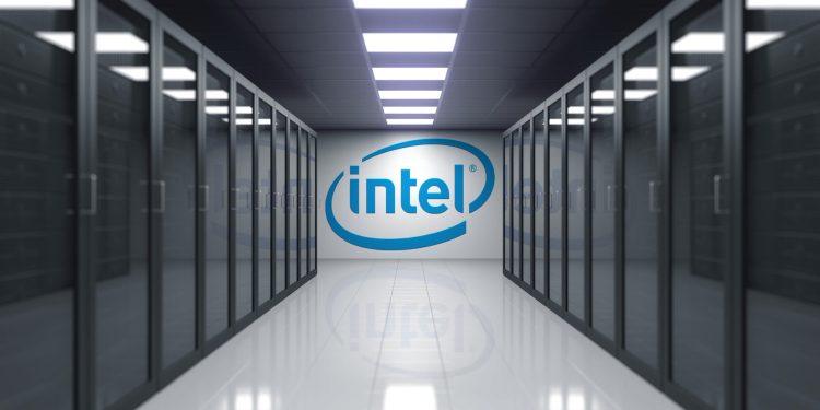 Intel stock is up 200%: is it too late for investors to jump in?