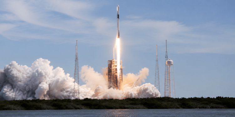 Before SpaceX IPO, smart investors are buying these 3 stocks