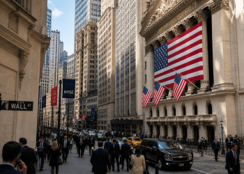 Markets shrug off oil volatility to end April at record high