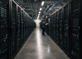 Why CoreWeave stock is falling despite strong AI revenue growth?