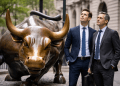 Dow slips 152 pts as S&P 500 hits record high, Apple lifts Nasdaq