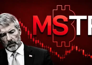 Strategy’s Bitcoin Premium Turns Negative as mNAV Drops Below 1